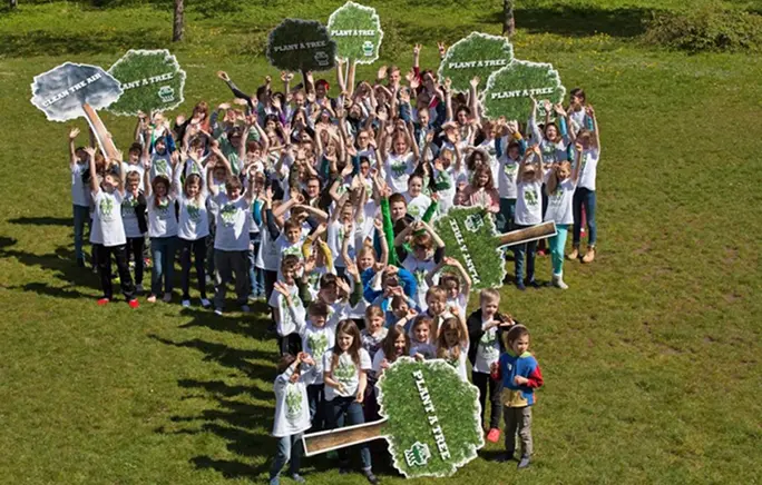 Group of ambassadors gathering for a photo by Plant-for-the-Planet.
